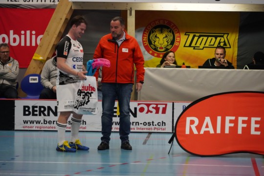 Unihockey Tigers vs Malans 12.01 (1).jpg